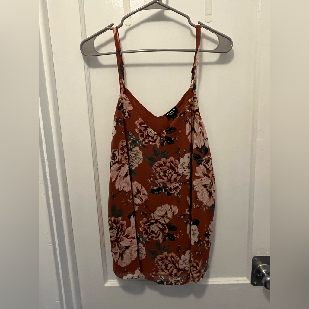 Torrid Top 00
